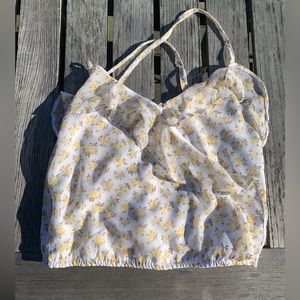 Cropped Puffy Fit Yellow Floral Tank Top from Hollister - women’s size XS